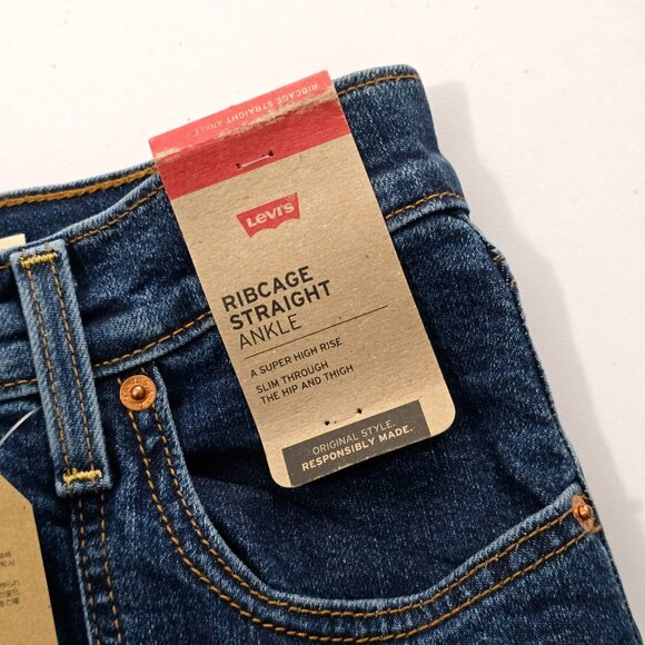 NWT Levi's Ribcage Straight Ankle Jeans Seamed Dark Wash Size 27 - Picture 3 of 8